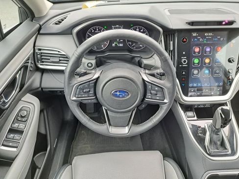 Certified 2025 Subaru Outback Limited AWD/4WD image 3