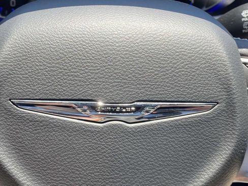 New 2026 Chrysler Pacifica Select AWD/4WD image 53