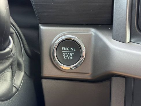 Used 2025 Ford F150 XLT w/ Equipment Group 303A High AWD/4WD image 28
