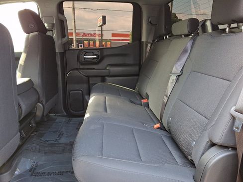 Used 2024 GMC Sierra 1500 Pro w/ Graphite Edition AWD/4WD image 10