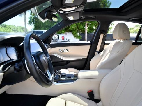 Used 2021 BMW 330i Sedan w/ Convenience Package image 7