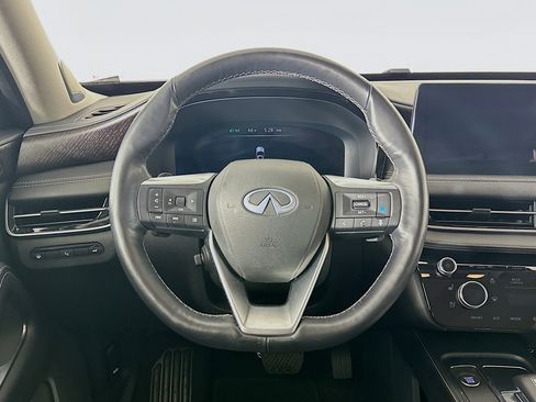 Used 2023 INFINITI QX60 Sensory w/ Vision Package FWD image 18