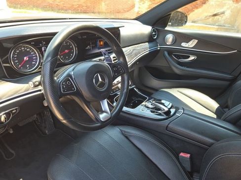 Used 2017 Mercedes-Benz E 300 image 12