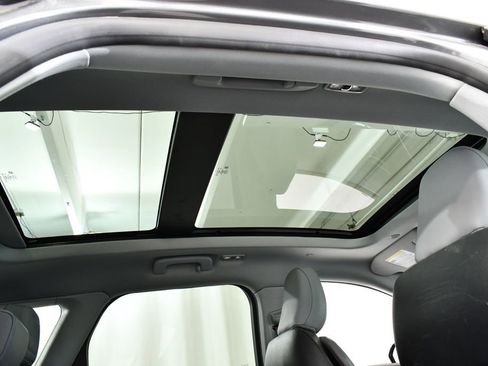 Used 2022 Lincoln Corsair Reserve w/ Equipment Group 201A image 18