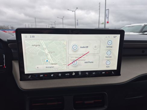 New 2025 Ford Maverick Lariat w/ 4K Tow Package image 34