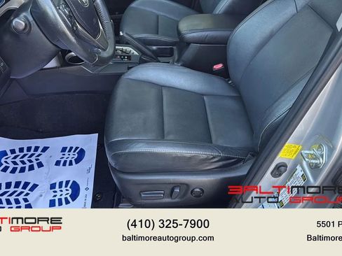 Used 2014 Toyota RAV4 Limited AWD/4WD image 8