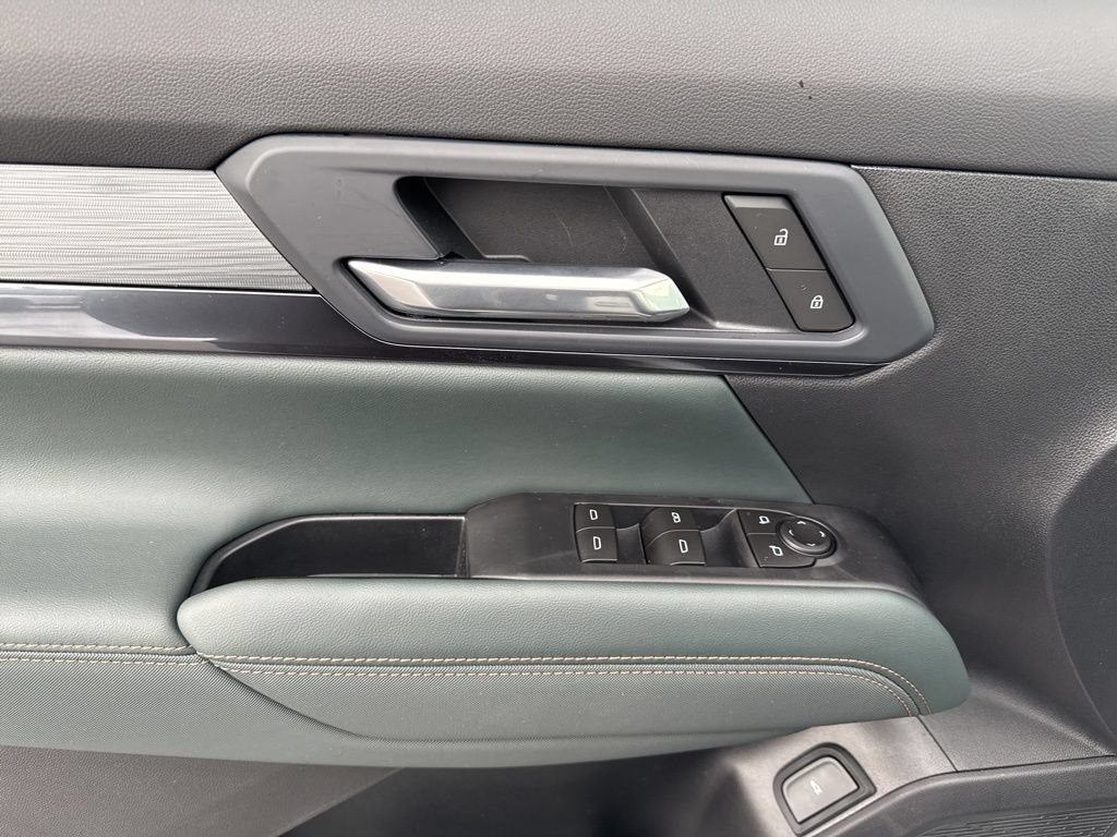 New 2026 GMC Terrain AT4 AWD/4WD image 11