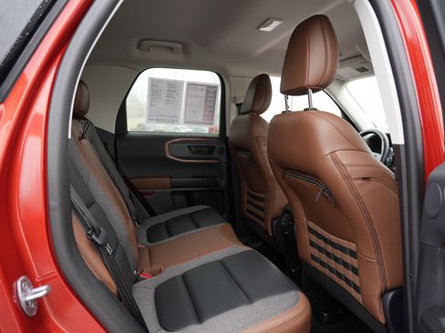 Used 2022 Ford Bronco Sport Outer Banks w/ Tech Package image 32