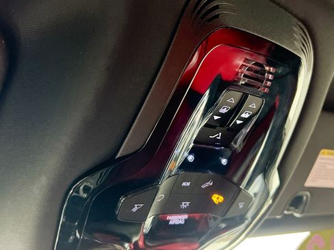 Used 2022 Alfa Romeo Giulia Veloce image 22