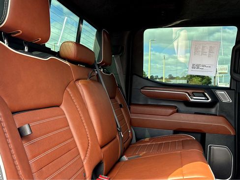 Certified 2023 GMC Sierra 1500 Denali Ultimate image 15