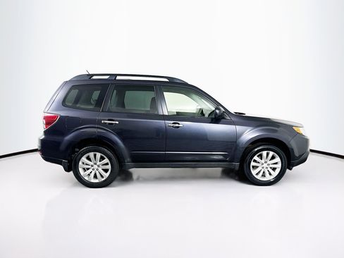 Used 2013 Subaru Forester 2.5X Premium image 10