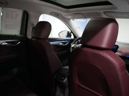 Used 2025 Buick Envision Sport Touring image 20