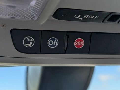 Used 2019 Chevrolet Equinox LT image 14