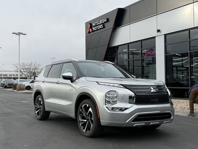 Used 2025 Mitsubishi Outlander SEL