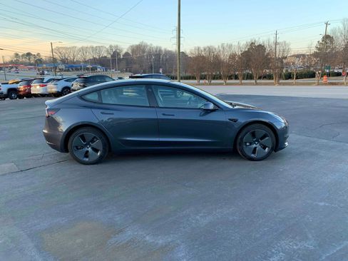 Used 2022 Tesla Model 3 Long Range image 11