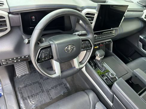 Used 2022 Toyota Tundra Platinum w/ Advanced Package AWD/4WD image 3