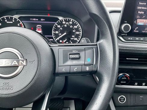 Used 2023 Nissan Rogue SV FWD image 18