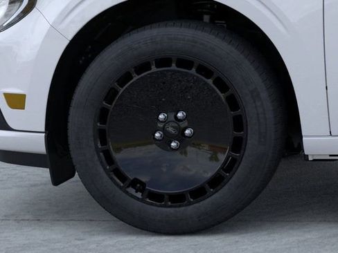 New 2025 Ford Maverick Lobo image 20