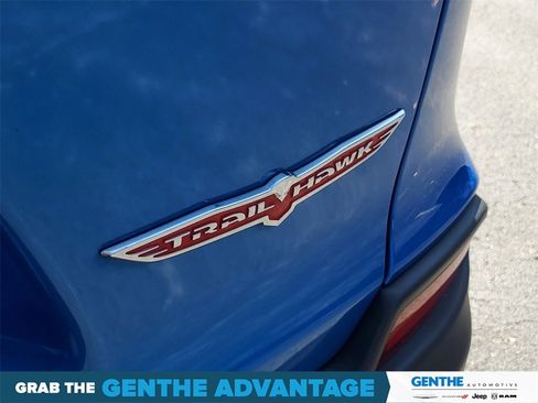 Used 2020 Jeep Cherokee Trailhawk w/ Cold Weather Group image 6