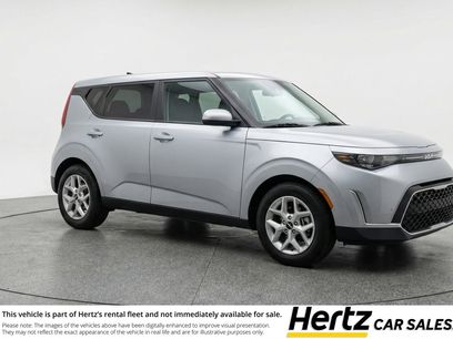 Used 2025 Kia Soul LX w/ LX Technology Package