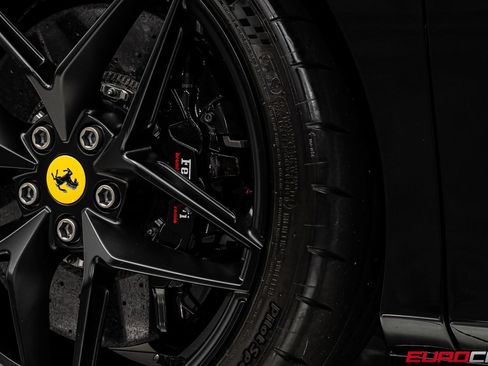 Used 2020 Ferrari 488 Pista Spider RWD image 35