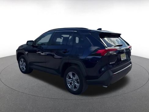 Used 2025 Toyota RAV4 XLE w/ Convenience Package image 10