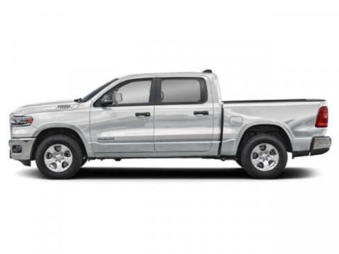 Used 2025 RAM 1500 Big Horn AWD/4WD image 3