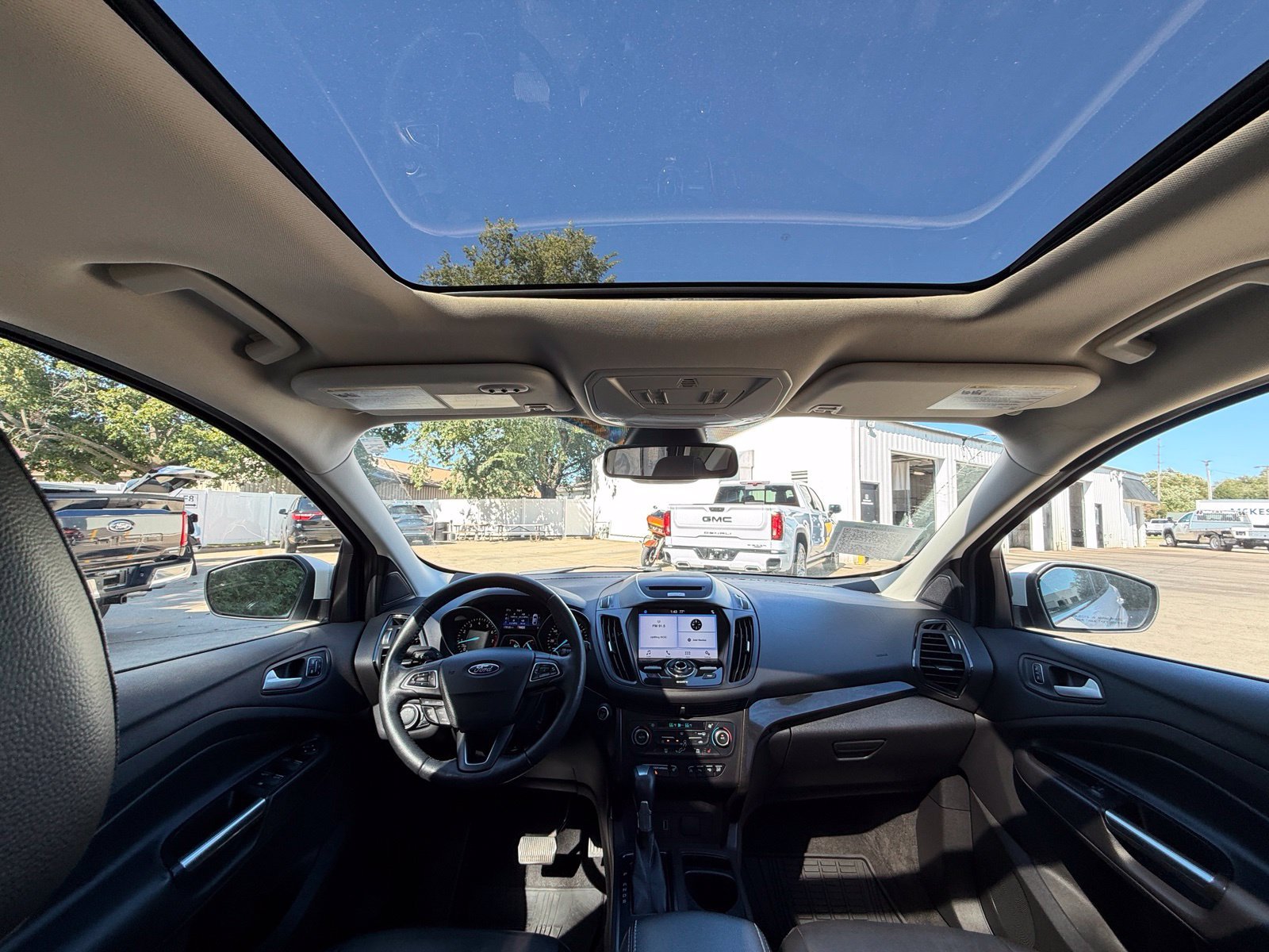 Used 2017 Ford Escape Titanium w/ Equipment Group 301A FWD image 33