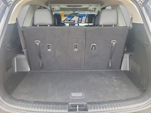 Used 2022 Kia Telluride EX w/ EX Premium Package FWD image 23
