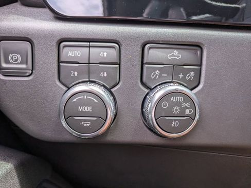 Used 2026 GMC Sierra 1500 Elevation AWD/4WD image 27