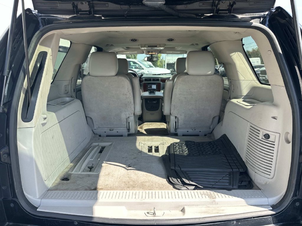 Used 2014 Chevrolet Tahoe LTZ AWD/4WD image 29