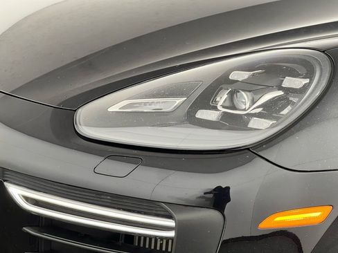 Certified 2018 Porsche Cayenne GTS image 11