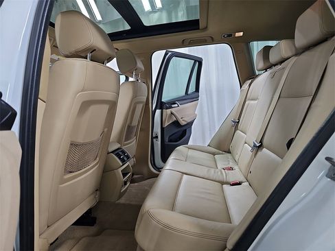 Used 2016 BMW X3 xDrive28i image 18