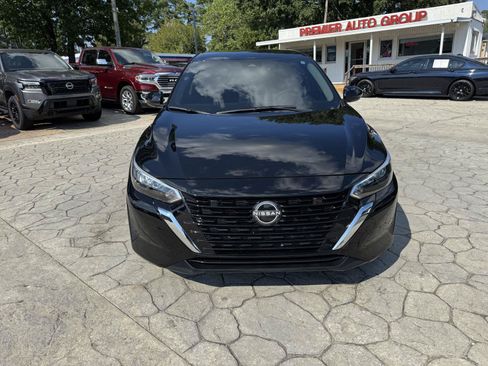 Used 2025 Nissan Sentra SV FWD image 19
