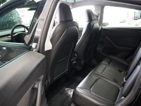 Used 2022 Tesla Model Y Performance image 13