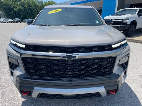 New 2026 Chevrolet Traverse Z71 w/ Driver Confidence Package AWD/4WD image 2