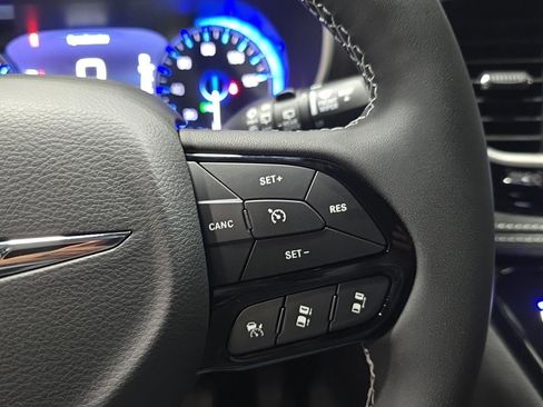 New 2026 Chrysler Pacifica Select w/ S Appearance Package image 12