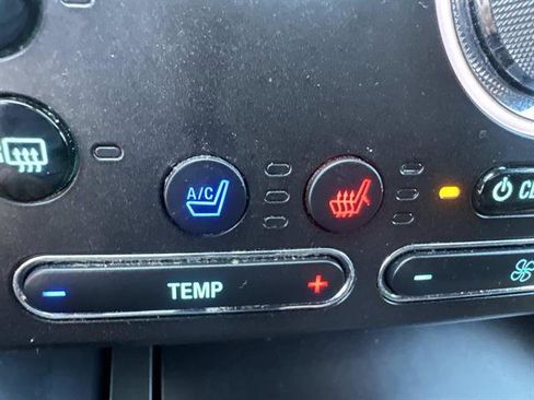 Used 2019 Ford Explorer Sport w/ Equipment Group 401A AWD/4WD image 17
