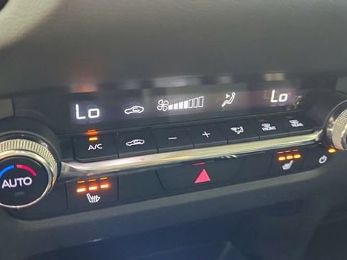 Used 2025 MAZDA CX-30 AWD 2.5 S w/ Preferred Package image 18