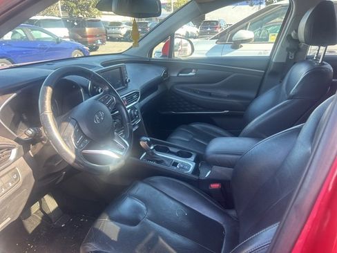 Used 2020 Hyundai Santa Fe SEL w/ Convenience + Premium Package image 5