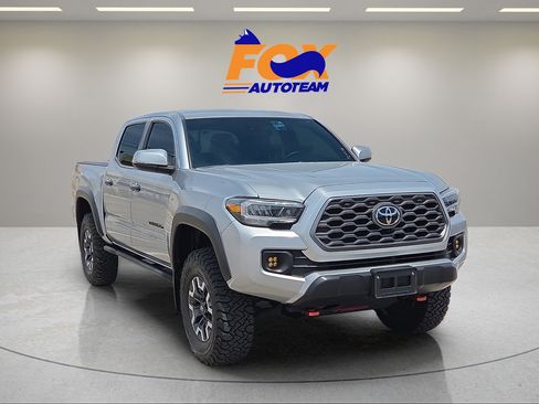 Certified 2023 Toyota Tacoma TRD Off-Road AWD/4WD image 6