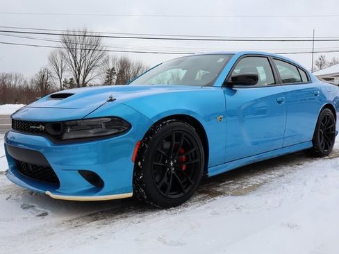Used 2023 Dodge Charger Scat Pack w/ Plus Group image 6