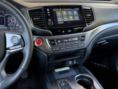 Used 2021 Honda Pilot Special Edition image 9