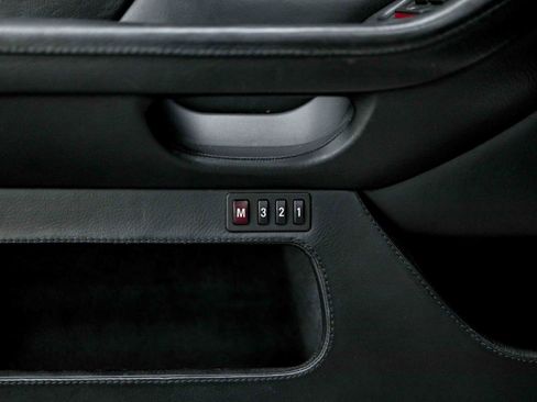 Used 2003 BMW M5 RWD image 44