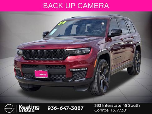 Used 2025 Jeep Grand Cherokee L Limited w/ Black Appearance Package AWD/4WD image 8