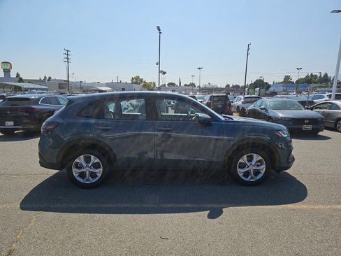 Used 2024 Honda HR-V LX image 3