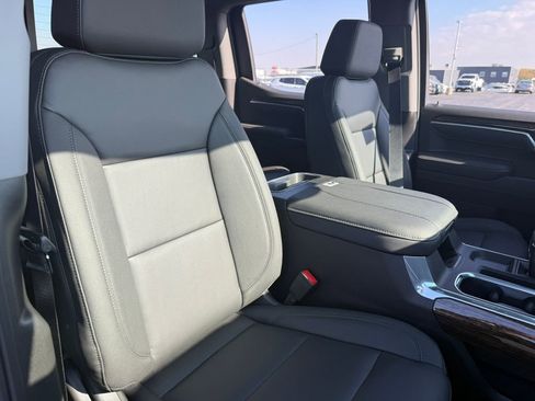 New 2026 GMC Sierra 1500 Elevation w/ Elevation Premium Package AWD/4WD image 40