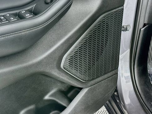 Certified 2023 Jeep Grand Cherokee Altitude AWD/4WD image 29