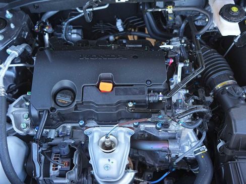 New 2026 Honda HR-V EX-L image 9