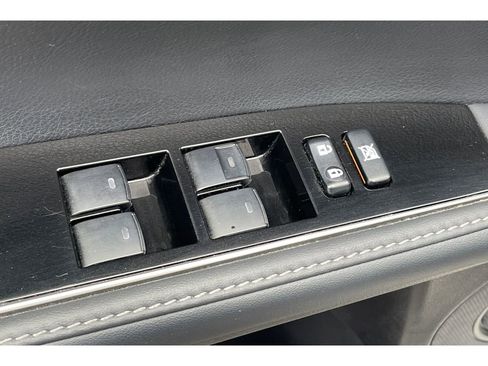 Used 2017 Lexus ES 300h image 13